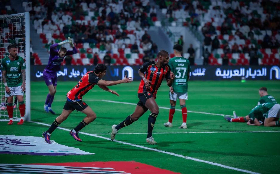 حسم مامادو سيلا الانتصار بعد ثلاث دقائق من نهاية الوقت الأصلي