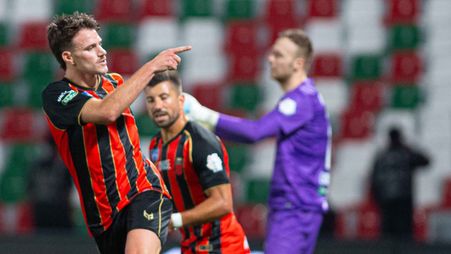 سجل أنتونيس في خمس مباريات من المواجهات التسع التي خاضها في الدوري حتى الآن