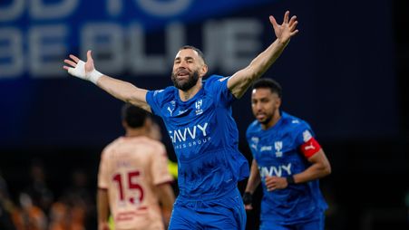Karim Benzema hits hat-trick for Al Hilal v Al Kholood