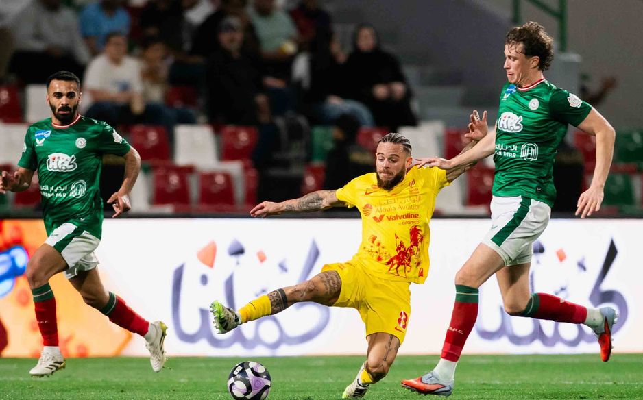 تعرض رودجرز للسقوط الأول في دوري روشن السعودي بمواجهة الاتفاق في الديربي