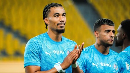 NEOM SC's French defender Nathan Zeze