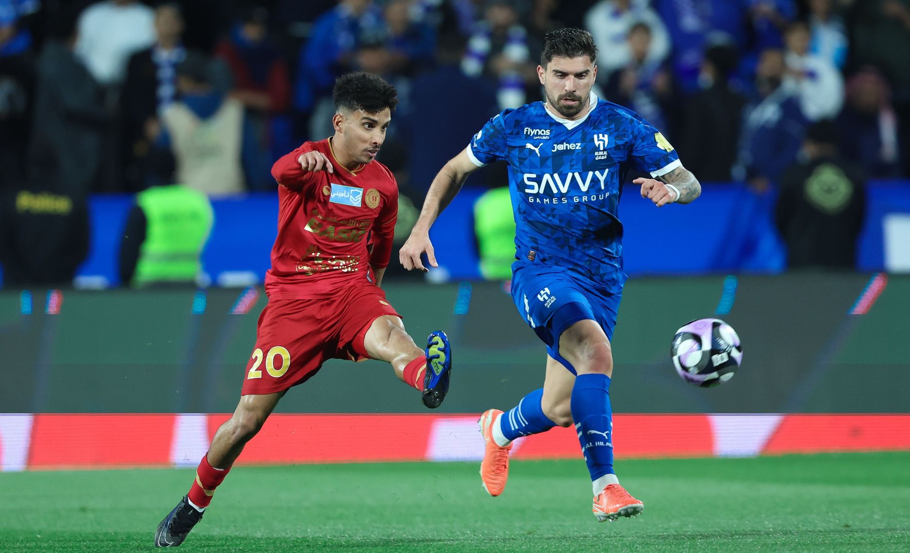 الهلال في اختبار مواصلة الضغط أمام ضمك