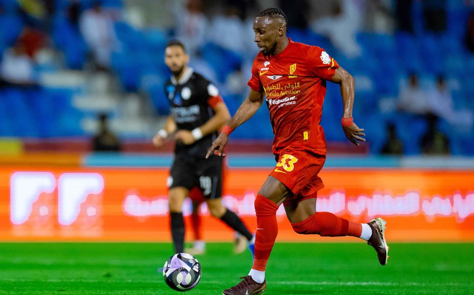 كينونيس وكاراسكو ضمن تسعة لاعبين تجاوزوا حاجز المائتي نقطة