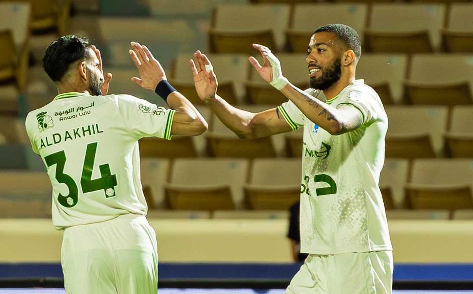 لورينتز روسير يساهم للمباراة الثانية على التوالي