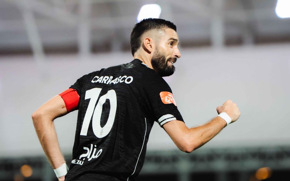 وقف كاراسكو خلف التسديدة التي جاء منها هدف التعادل أمام الفتح