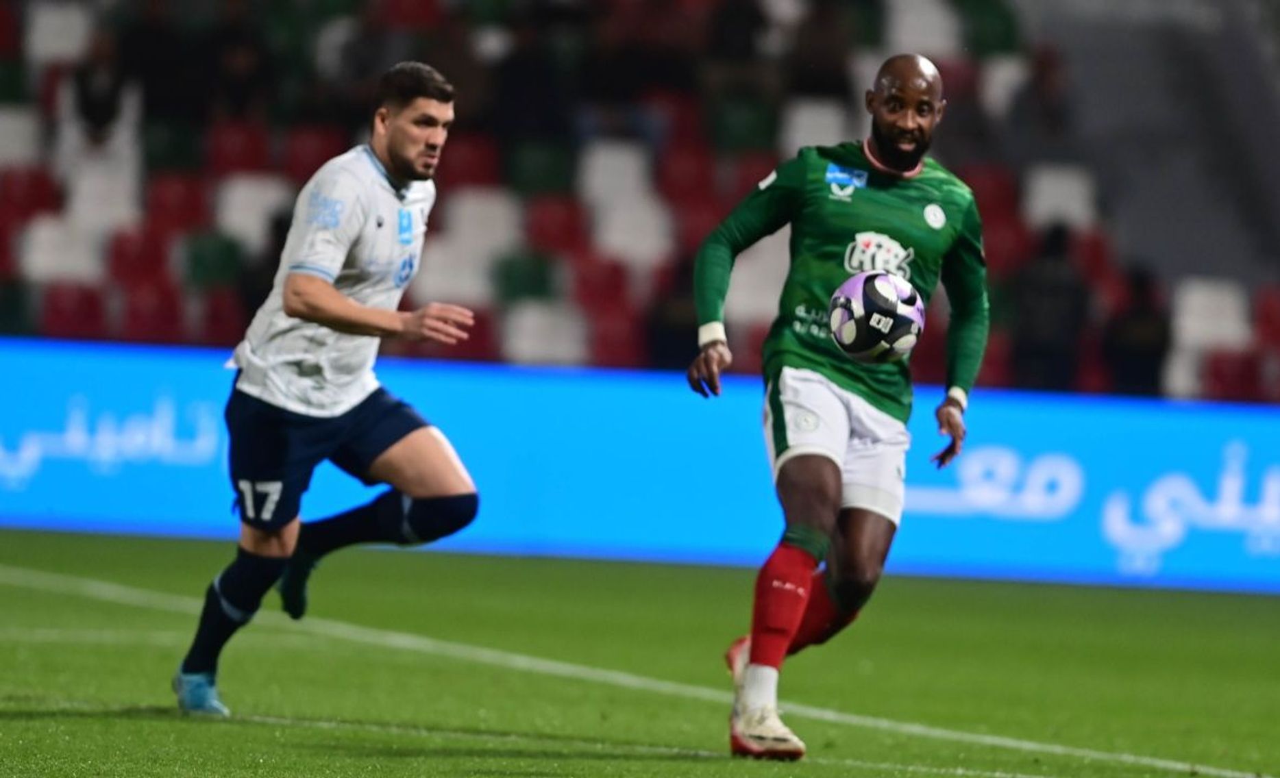 صراع البقاء وطموح التقدم.. يشعلان ختام الجولة 30