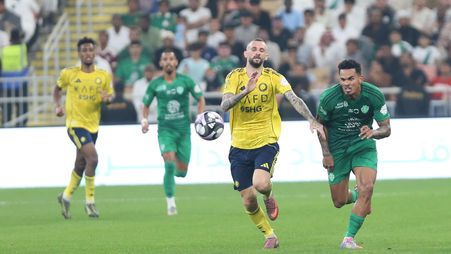 معركة الدوري بين النصر والأهلي ترسم ملامح البطل