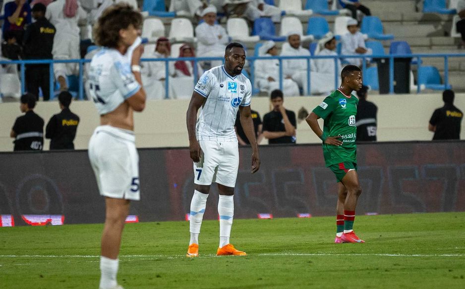 أصبح الأخدود مطالبًا بأربع انتصارات على أن لا يزيد رصيد ضمك عن نقطة والرياض عن خمس نقاط