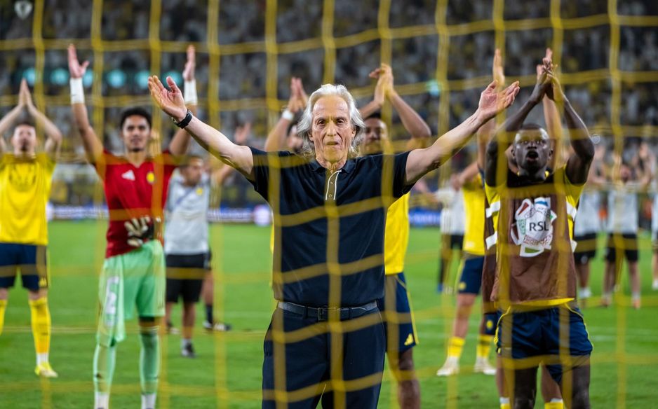 Jorge Jesus, seen here celebrating vital win v Al Ahli, has led Al Nassr to 16 straight RSL wins