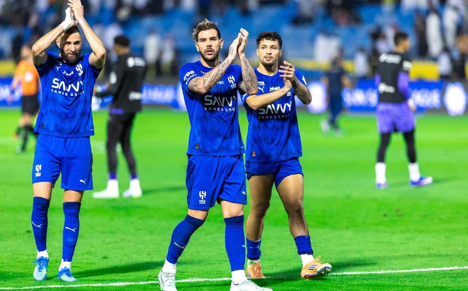 تبقى أمام الهلال الفوز في مبارياته الثلاث المتبقية (النصر ونيوم والفيحاء) للفوز باللقب
