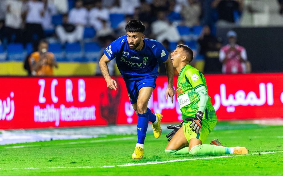 Sultan Mandash nets winner for Al Hilal at Al Khaleej to close gap on Al Nassr to two points
