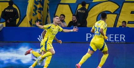 Cristiano Ronaldo scores for Al Nassr v Al Hilal in Capital Derby
