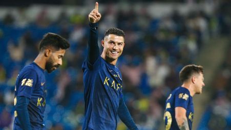 Cristiano Ronaldo scores delicious free-kick at Abha