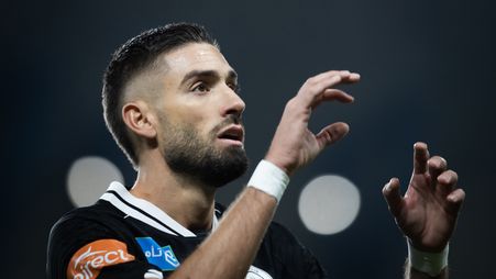 Al Shabab captain Yannick Carrasco