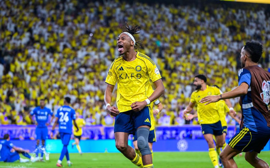 Mohamed Simakan scores for Al Nassr v Al Hilal in Capital Derby