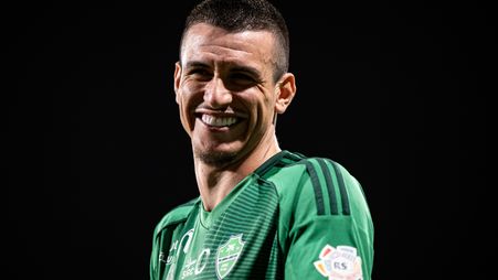 Al Ahli defender Roger Ibanez at Al Taawoun