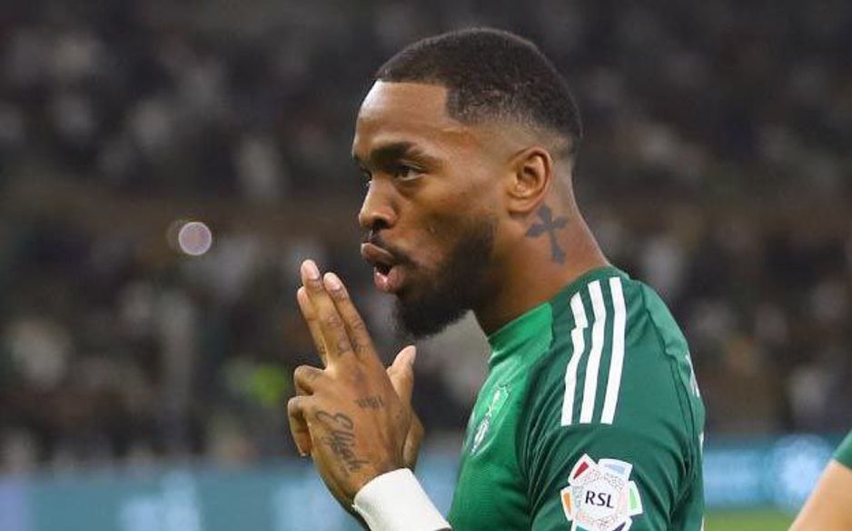 توني واحد من ثلاث لاعبين تجاوزوا حاجز الـ 30 هدفًا خلال موسم واحد عبر تاريخ الدوري