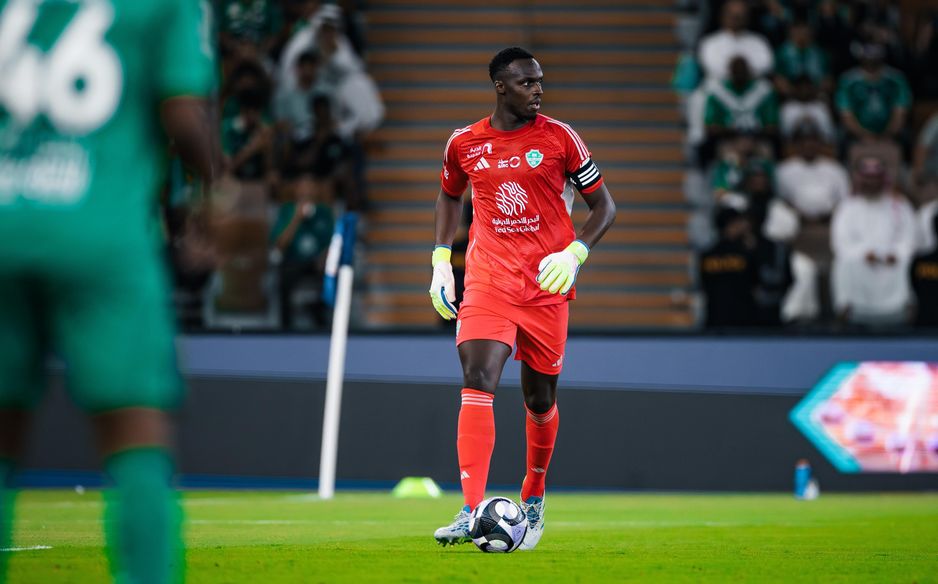 Edouard Mendy picked up a 14th clean sheet of the season in the win v Al Kholood