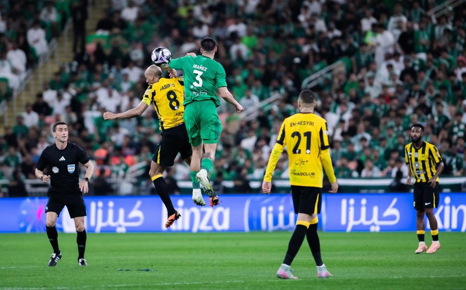 Fabinho and Roger Ibanez in direct battle for Al Ittihad and Al Ahli during Sea Derby