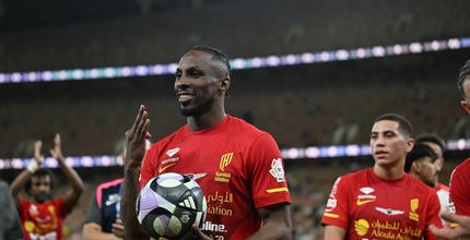 اختتم كينونيس موسمه بالهاتريك الرابع خارج الأرض في ملعب الاتحاد