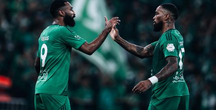 Al Ahli duo Feras Al Buraikan (L) and Ivan Toney