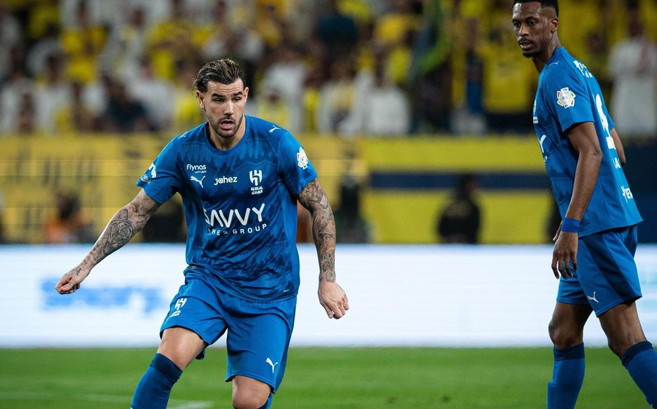 الفرنسي ثيو هيرنانديز ظهير الهلال