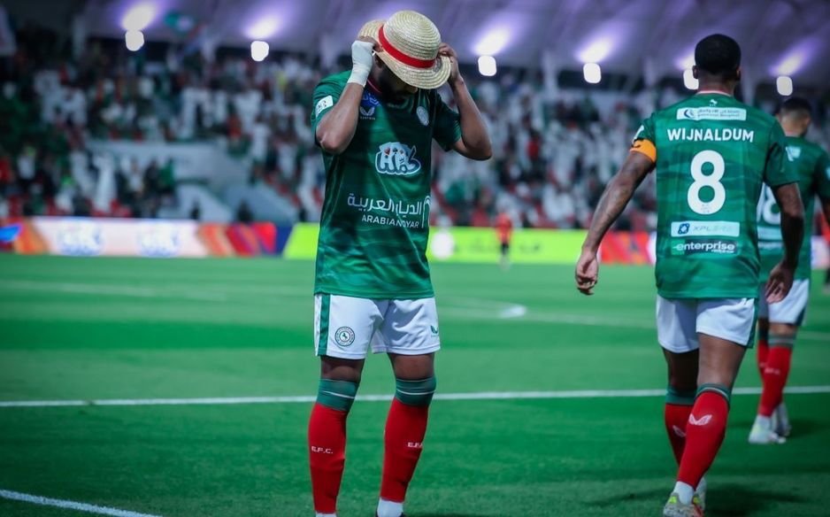 خالد الغنام نجم الاتفاق واحتفالية القبعة