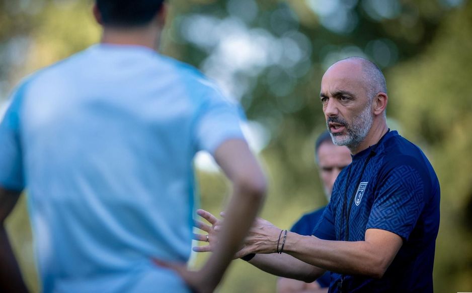 Serbian Zarko Lazetic has succeeded the hugely popular Pericles Chamusca at Al Taawoun