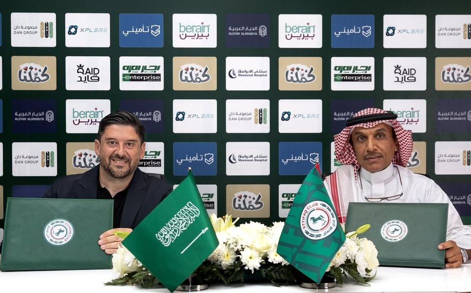 Australian Arthus Papas signs as Al Ettifaq's new manager