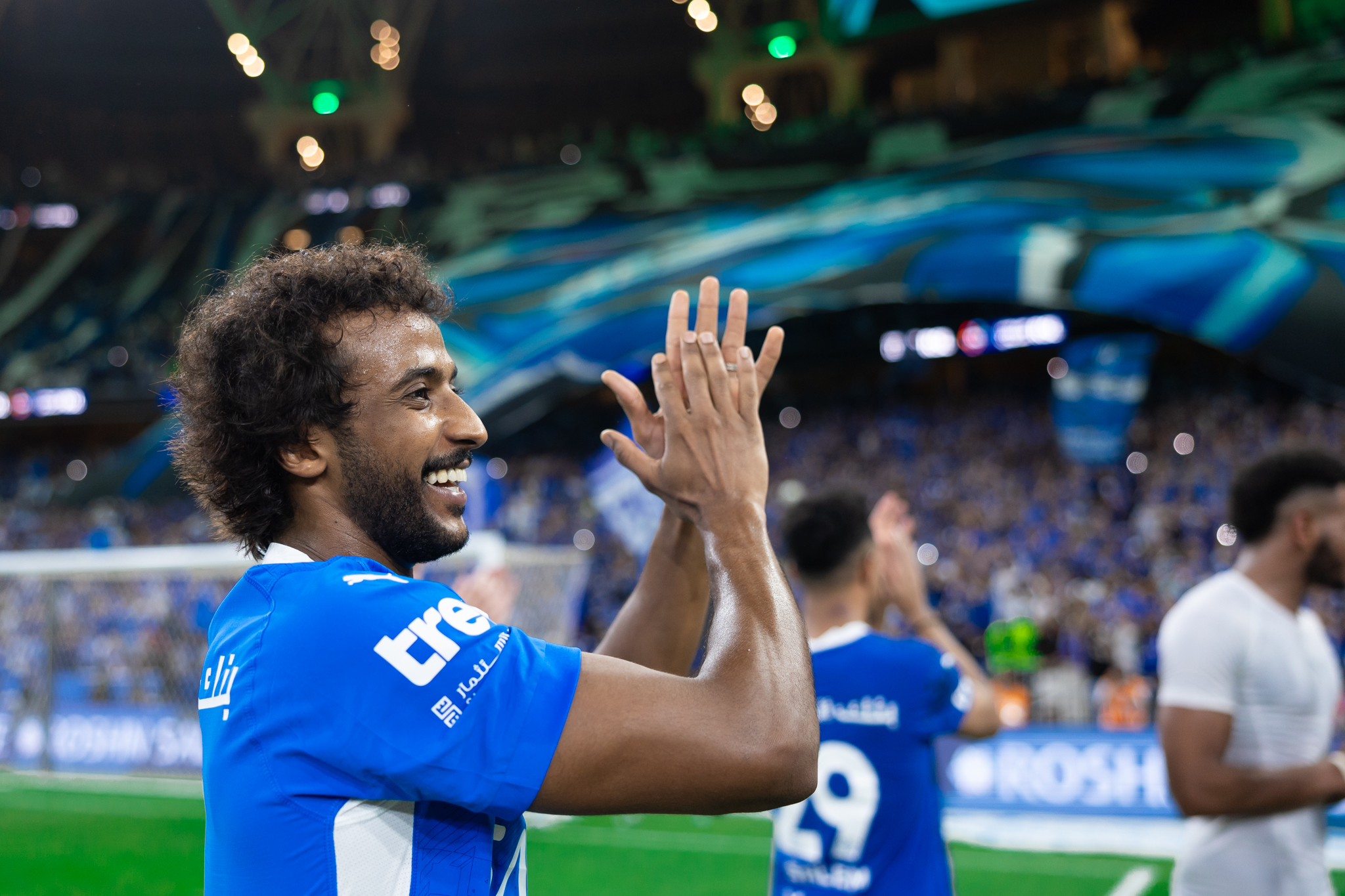 Yasser Al Shahrani - Trái Tim Của Tuyển Xanh Hành Trình Đầy Cảm Hứng Của Ngôi Sao Bóng Đá Saudi Arabia