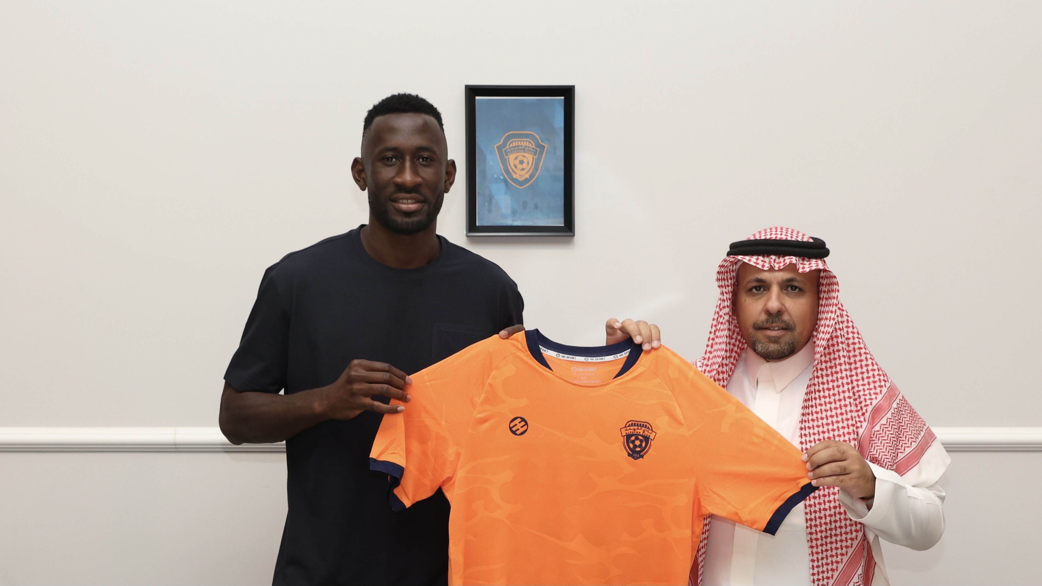 سيلفير غانفولا ينضم إلى نادي الفيحاء ويعبر عن سعادته بالانضمام إلى دوري روشن السعودي