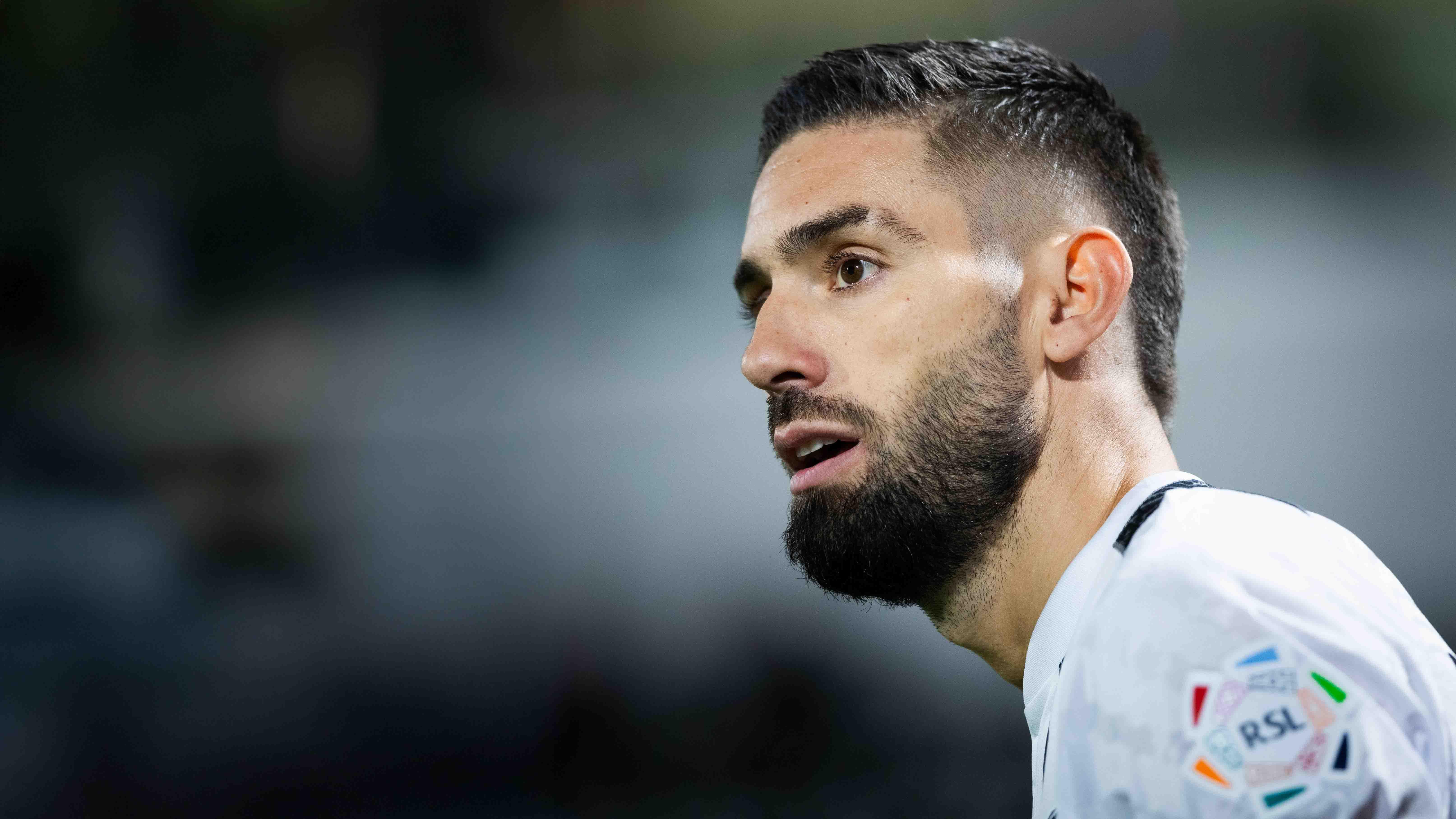 كاراسكو يفوز بجائزة أفضل لاعب في فبراير وجيسوس أفضل مدرب في الدوري السعودي